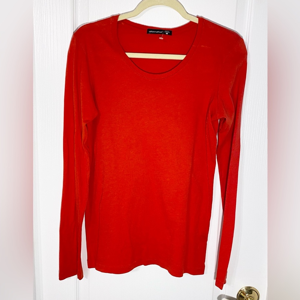 NEW Alternative Scoop Neck Long Sleeve Cotton Tee Red Large
